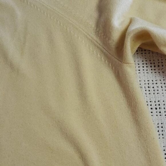 Hampshire Studio Vintage Soft Yellow Long Sleeve Zippered Sz L Sweater - Picture 5 of 9